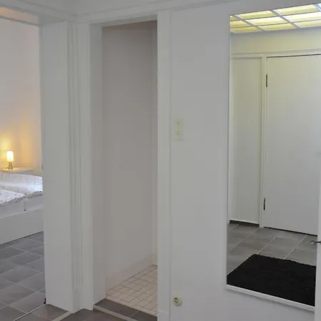 Bad Pyrmont Garden Nest, Cleaning Included Appartement